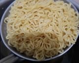 Foto langkah ke 1 dari resep Mie goreng kriting.