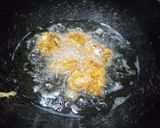 A picture of step 3 of Singhada & allu ke pakode.