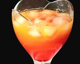 A picture of step 6 of MANGO & PINEAPPLE SANZ aur SAWERA MOCKTAIL.