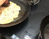 A picture of step 4 of Biscuit paratha.