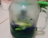 Foto langkah ke 3 dari resep Teh lemon bunga telang.
