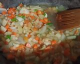 Foto langkah ke 2 dari resep Risoles Ragout Ayam.