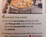 A picture of step 4 of Prawn red Thai curry.