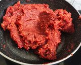 A picture of step 5 of Beetroot Ila Ada.