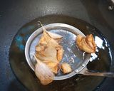 Foto langkah ke 1 dari resep Sambal goreng teri.