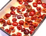 Klasszikus meggyes piskóta recept fázis 5 fotója