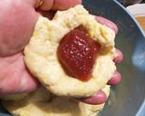 Małpie bułeczki drożdżowe z dżemem truskawkowym krok przepisu 2 zdjęcie
