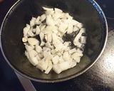 Foto del paso 4 de la receta Pechuga de pollo a la mostaza con champiñones