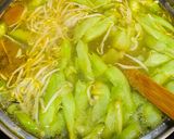 Hình bước làm 5 của món Bún hải sản chua ngọt thanh nhẹ