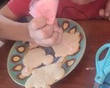 Foto del paso 1 de la receta: Galletitas de mi hijo ♡ 🍪