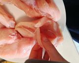 Aszalt paradicsommal, füstölt sajttal és kecske sajttal töltött recept fázis 1 fotója