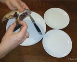 Фото кроку 5 до Мастер-класс по разделыванию селедки.
