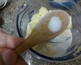 A picture of step 2 of Apple pie.