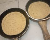 Foto langkah ke 4 dari resep Pizza teflon sederhana.