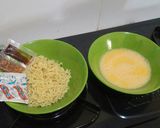 Foto langkah ke 1 dari resep Martabak mie.