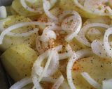 Foto del paso 2 de la receta: Bacalao gratinado al horno con salsa bechamel y patata panadera