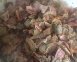 Gombás-rakott csirke, tejfölös szószban sütve recept fázis 3 fotója
