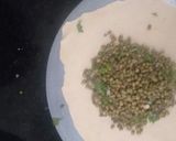 A picture of step 2 of Moong paratha.