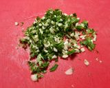 Foto del paso 3 de la receta Jurel con ajo y perejil al horno