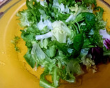 Foto del paso 4 de la receta: Ensalada de habitas baby con jamón