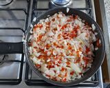 Foto del paso 2 de la receta: Empanadas de Atún y Langostinos