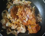 வஞ்சிரம் மீன் கருவாடு(dry fish fry recipe in tamil) ரெசிபி ஸ்டேப் 2 புகைப்படம்