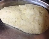 A picture of step 1 of Flower samosa with peas.