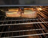 Foto langkah ke 3 dari resep Cheese Baked Hot Dog 🌭.