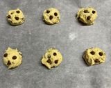 A picture of step 8 of Chocolate Chip Cookies.