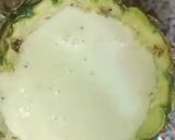 A picture of step 4 of Pineapple smoothie.