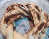 Foto del paso 4 de la receta: Rosca de Pascuas rellena con pasas de uva y chocolate💕