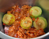 Foto del paso 2 de la receta: Guiso de costillas con alcachofas con salsa de aprovechamiento