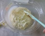 Foto langkah ke 3 dari resep Cupcake pisang lembut.