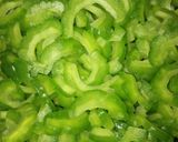Foto langkah ke 1 dari resep Tumis pare ala linto.