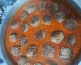 Foto del paso 5 de la receta: Albóndigas con Puré y Huevos Rancheros