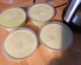 Une image de l'étape 4 de Crèmes pistache et pomelos.