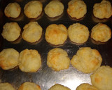 Foto del paso 5 de la receta: Chipa con queso sardo y queso rallado