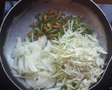 चायनीज नूडल्स (chinese noodles recipe in marathi) रेसिपी स्टेप 3 फोटो 