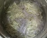Foto langkah ke 2 dari resep Oseng Umbut Jua Bawang Pruruk.