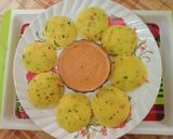 वेजिटेबल सूजी की इडली (vegetable suji ki idli recipe in Hindi) रेसिपी चरण 4 फोटो