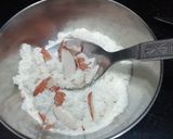 A picture of step 2 of Masala Milk.