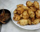 Hyderabadi Dahi Badey Chaat recipe step 2 photo