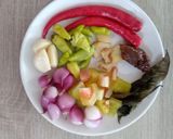 Foto langkah ke 1 dari resep Asem asem daging.