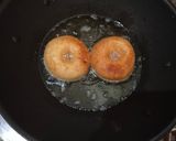 Foto langkah ke 7 dari resep Donut Pisang.