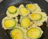 รูปขั้นตอนการทำที่ 2 ของ มะเขือยาวชุบไข่ ทอดมะเขือไม่ดำ ดูน่าทาน เมนูไข่ ep 8