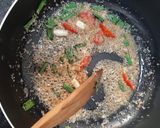 Foto langkah ke 1 dari resep Kwetiau Goreng ala Rumahan.