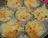 Foto langkah ke 3 dari resep Martabak Mie Wortel.