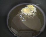 Foto langkah ke 1 dari resep Keto Creamy Alfredo.