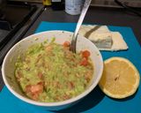 Foto del paso 2 de la receta: Tostada de pan de centeno con halloumi y aguacate