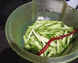 Foto langkah ke 1 dari resep Oseng Labu siam.
